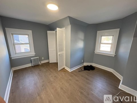 165 4Th Ave 2 Beds Apartment for Rent