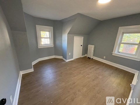 165 4Th Ave 2 Beds Apartment for Rent