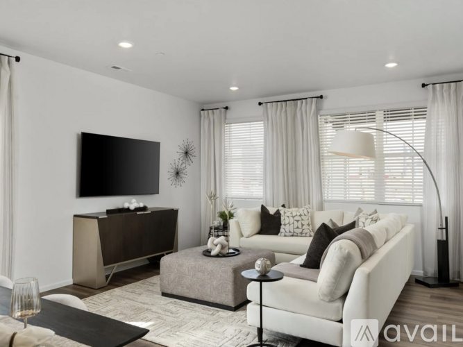 1590 Riverplace Dr 3 Beds Apartment for Rent - Photo gallery 1
