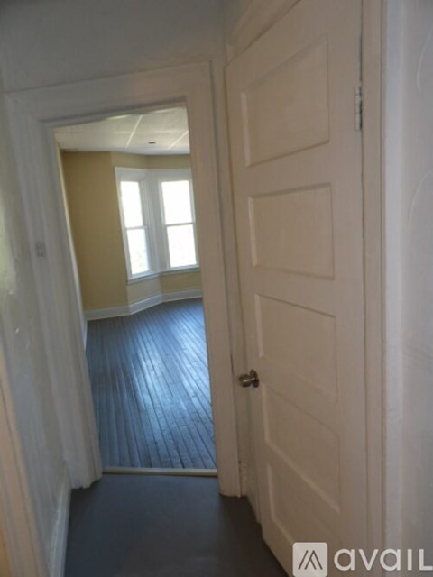 423 Breckenridge St 2 Beds Apartment for Rent