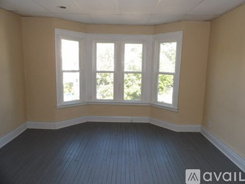 423 Breckenridge St 2 Beds Apartment for Rent