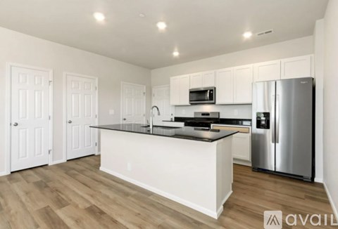 1590 Riverplace Dr 3 Beds Apartment for Rent