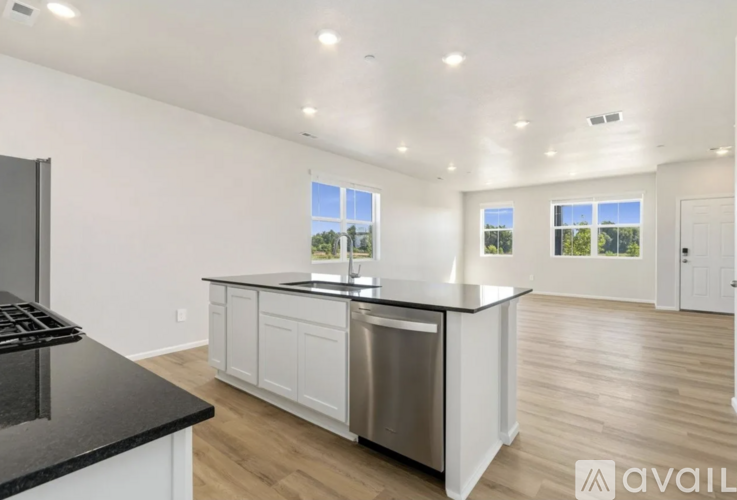 1590 Riverplace Dr 3 Beds Townhouse for Rent - Photo gallery 3