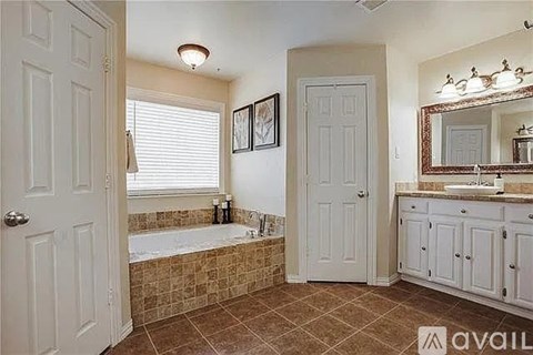 2401 Stanford Drive 4 Beds Apartment for Rent
