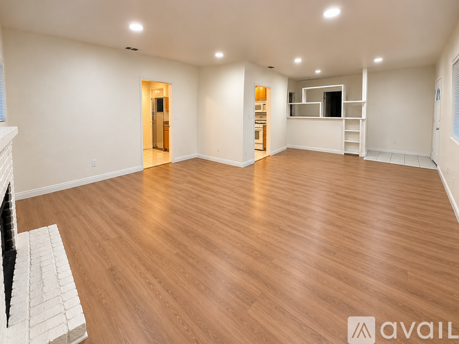 6056 Camerino St 3 Beds Single Family Home for Rent - Photo gallery 4