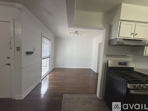 8915 Santa Clara Drive 2 Beds Apartment for Rent