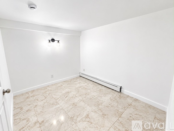 197 Edmund Avenue 2 Beds Single Family Home for Rent - Photo gallery 2