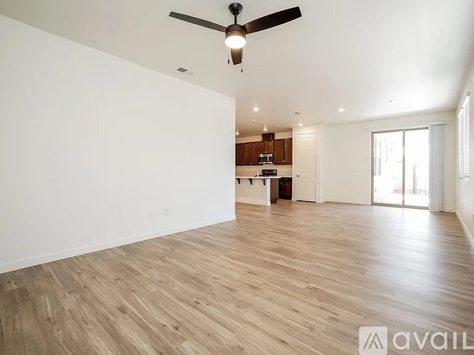 708 Fire Wheel Dr 3 Beds Single Family Home for Rent - Photo gallery 2