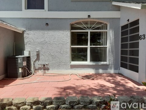 63 Emerald Bay Dr 4 Beds Apartment for Rent