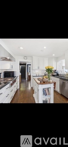 1 Diamonte Lane 3 Beds Apartment for Rent