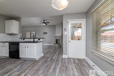 224 Cobblestone Cir 4 Beds Apartment for Rent