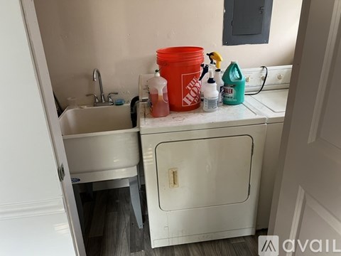 737 May St 2 Beds Apartment for Rent