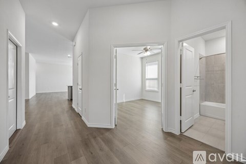 2702 Moccasin Ln 4 Beds Apartment for Rent