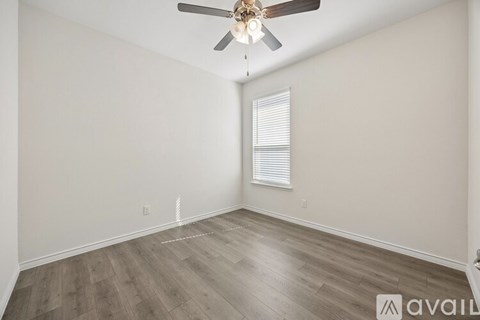2702 Moccasin Ln 4 Beds Apartment for Rent