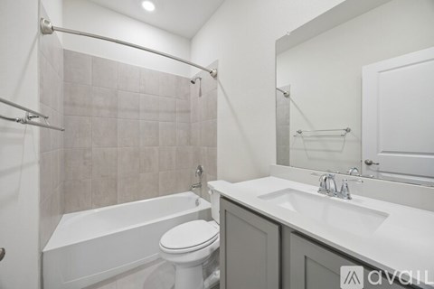 2702 Moccasin Ln 4 Beds Apartment for Rent