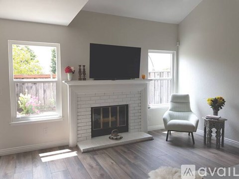 6895 Lariat Lane 2 Beds Apartment for Rent