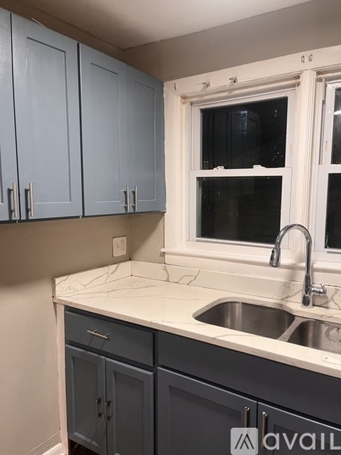 109 W Ashland St 4 Beds Apartment for Rent