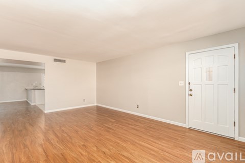 1903 East Balboa Drive 3 Beds Apartment for Rent