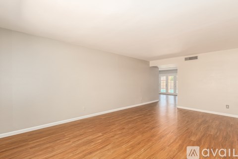 1903 East Balboa Drive 3 Beds Apartment for Rent