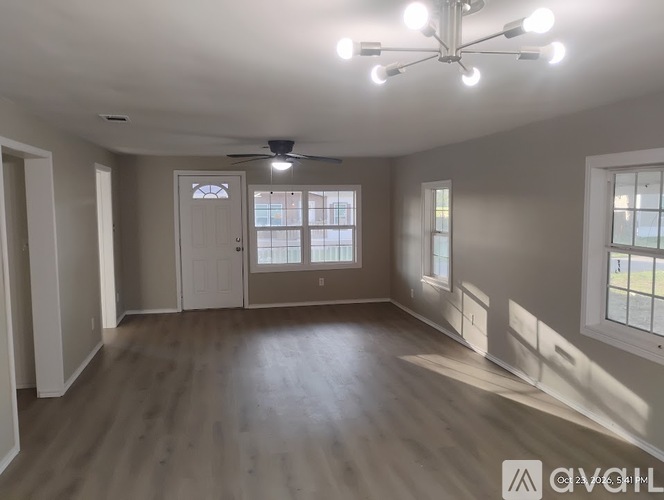 616 Kevin St 3 Beds Single Family Home for Rent - Photo gallery 4
