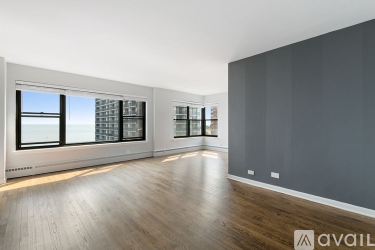 5858 N Sheridan Rd 1 Apartment for Rent - Photo gallery 2