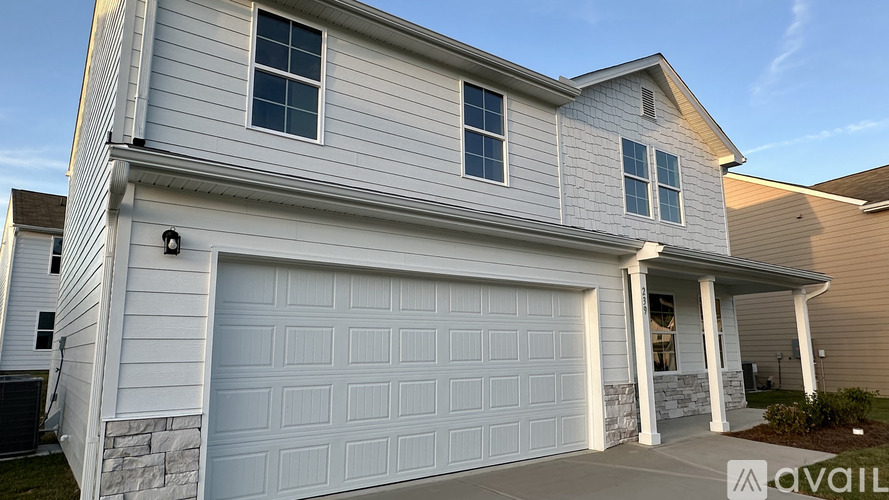 239 Golden Raintree Dr 4 Beds Single Family Home for Rent - Photo gallery 3