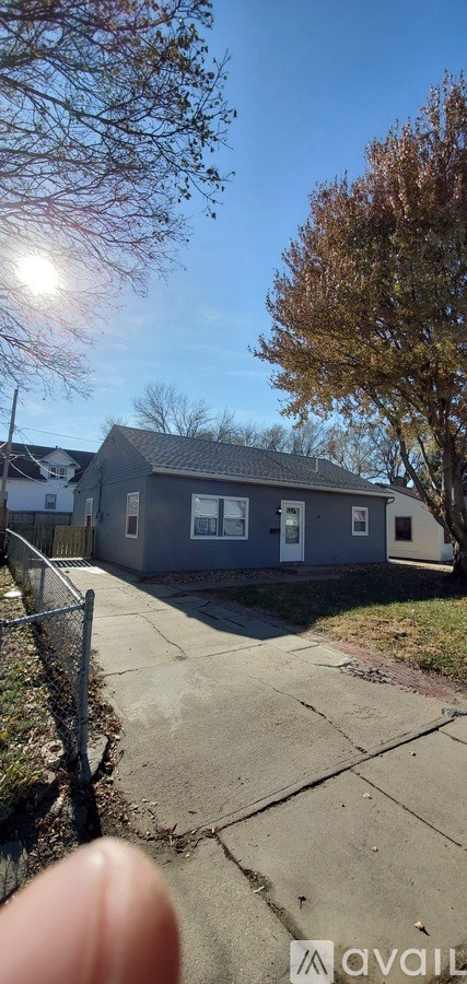 2605 Avenue H 3 Beds Apartment for Rent