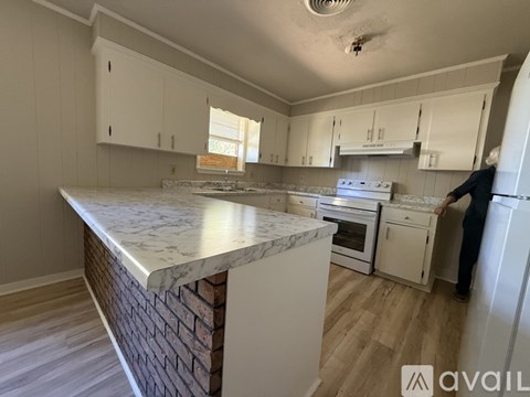 1207 Palm St 3 Beds Apartment for Rent