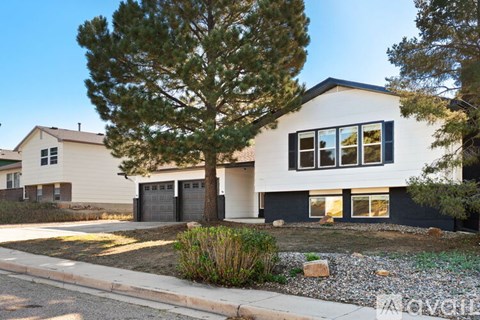 7317 Colonial Dr 6 Beds Apartment for Rent