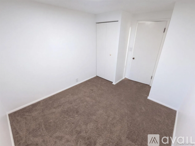 642 Kendalwood St NE 3 Beds Single Family Home for Rent - Photo gallery 3