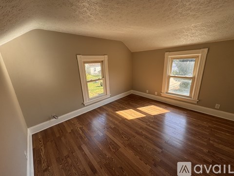463 Bingham St 3 Beds Apartment for Rent