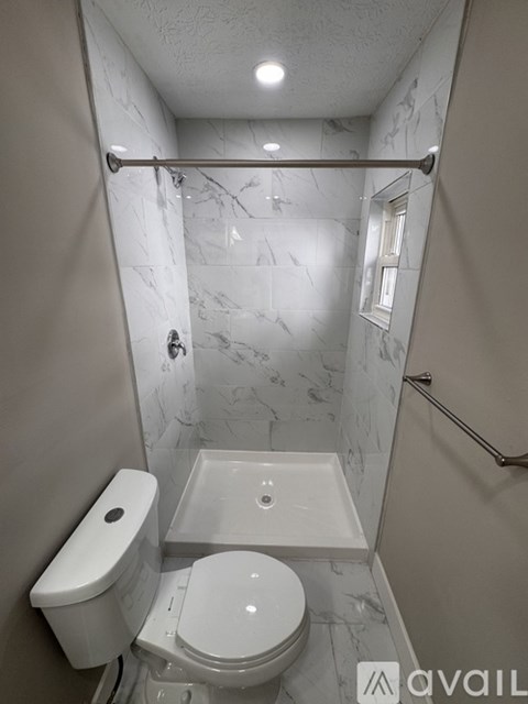463 Bingham St 3 Beds Apartment for Rent
