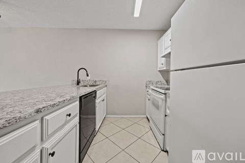 808 Redbud Drive 2 Beds Apartment for Rent