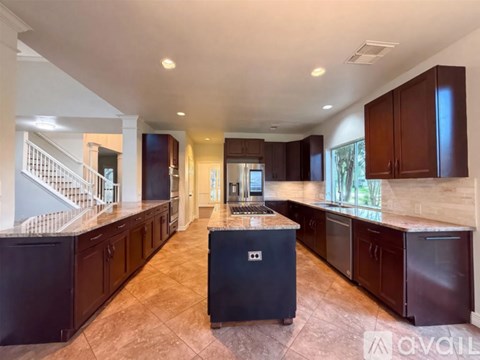 3904 Kenn Ct 4 Beds Apartment for Rent
