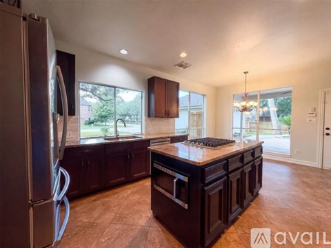 3904 Kenn Ct 4 Beds Apartment for Rent