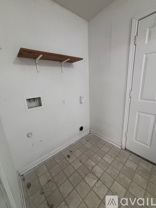 617 Annalinde Ln 4 Beds Single Family Home for Rent - Photo gallery 5