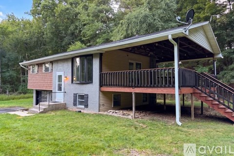 112 N Lake Rd 4 Beds Apartment for Rent
