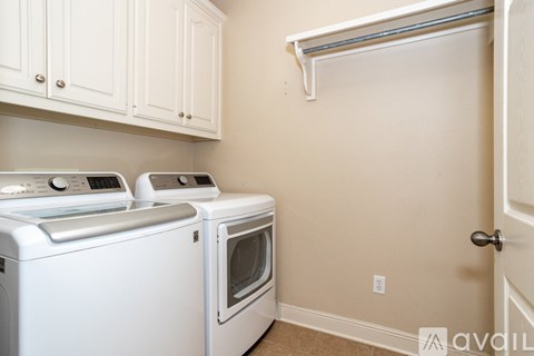 12360 Old Millstone Dr 4 Beds Apartment for Rent