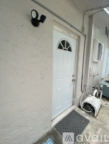 2700 North 72Nd Avenue Studio Apartment for Rent