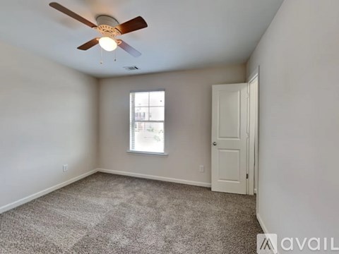 288 Village Broad St 5 Beds Apartment for Rent