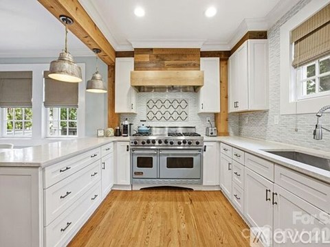 1726 South Mint Street 3 Beds Apartment for Rent