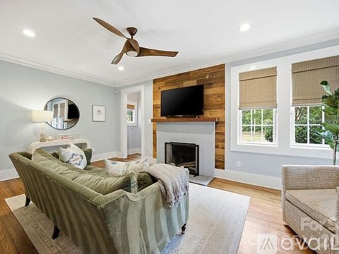 1726 South Mint Street 3 Beds Apartment for Rent