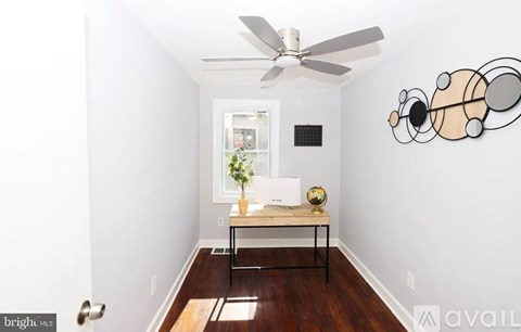 351 Leeanne Rd 3 Beds Apartment for Rent