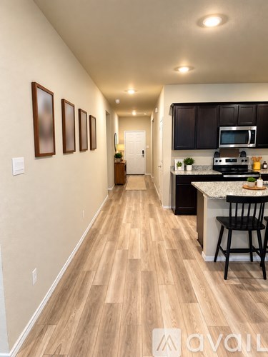 158 Ellenora Dr. 4 Beds Apartment for Rent