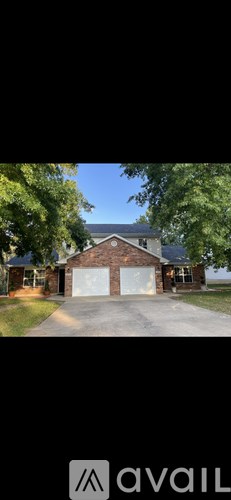 1369 Louisville Drive 3 Beds Apartment for Rent