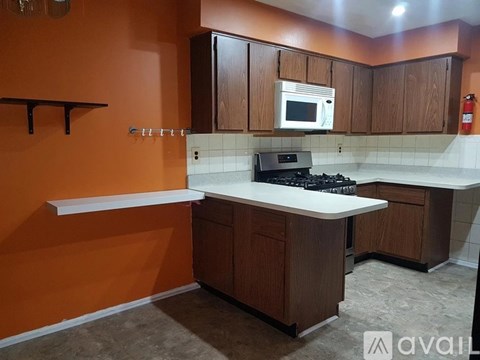 1606 Green Hollow Drive 2 Beds Apartment for Rent
