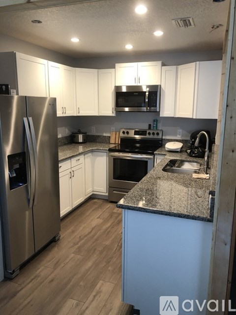 704 Center Street 1 Apartment for Rent