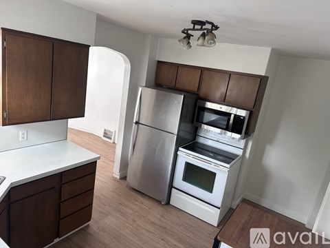 2405 East Evergreen Boulevard 2 Beds Apartment for Rent