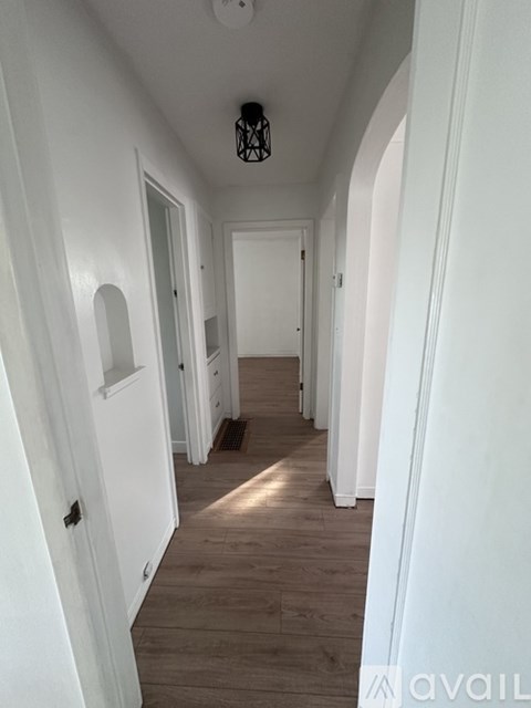 2405 East Evergreen Boulevard 2 Beds Apartment for Rent