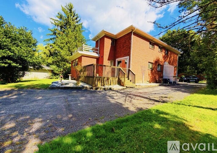 332 Kenridge Rd 3 Beds Apartment for Rent - Photo gallery 2